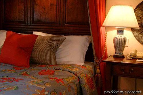 The Bear Of Rodborough 4* Stroud (Gloucestershire)